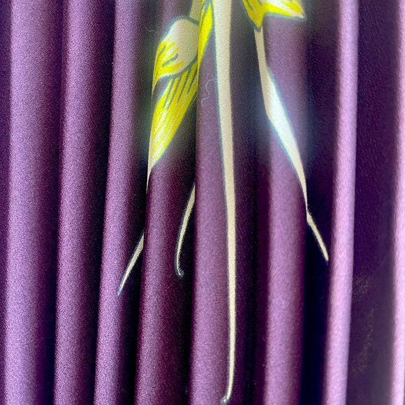 H&M Midi Skirt - Picture 3 of 7